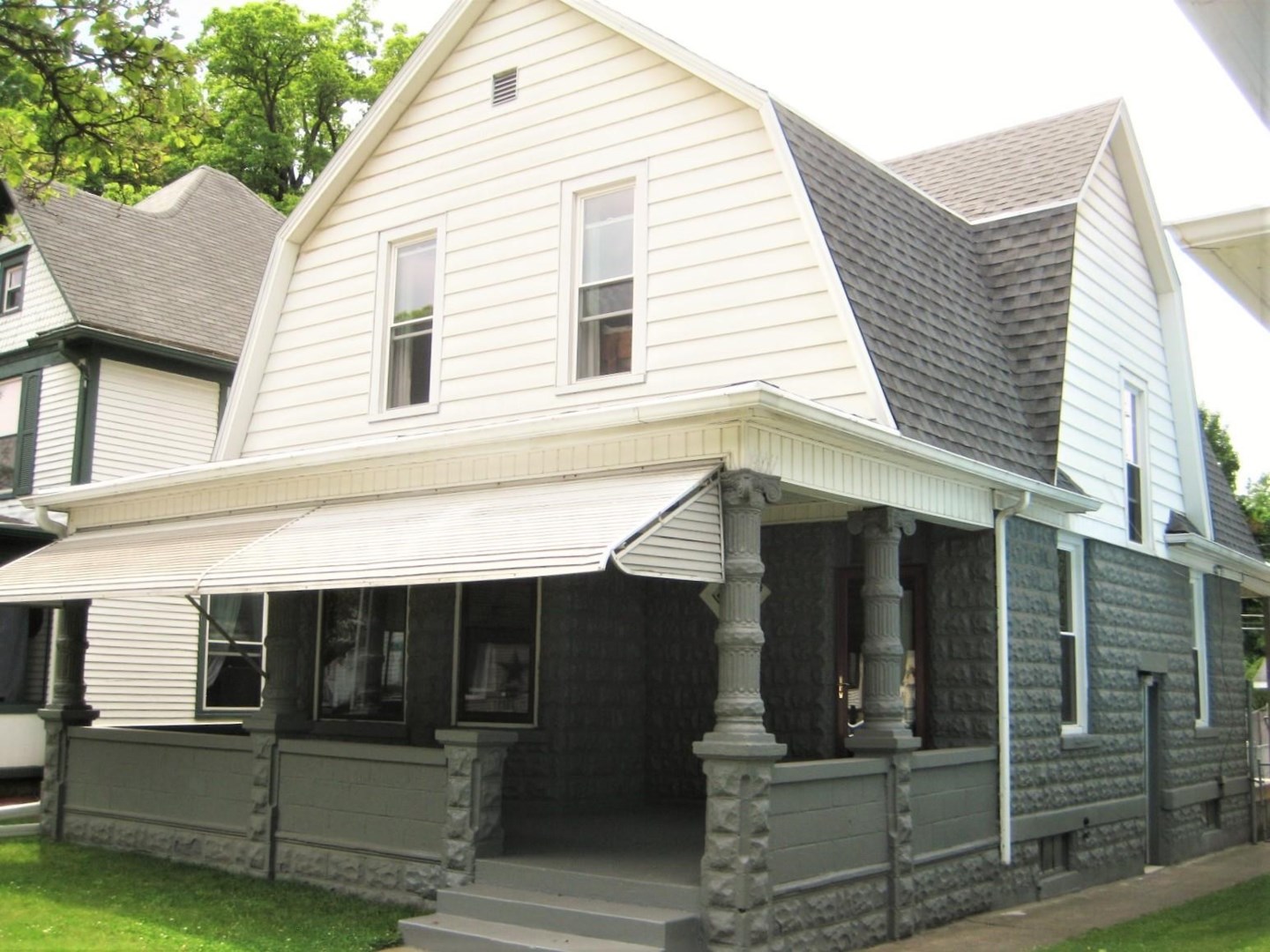 Broadway , Fort Wayne, IN 46807