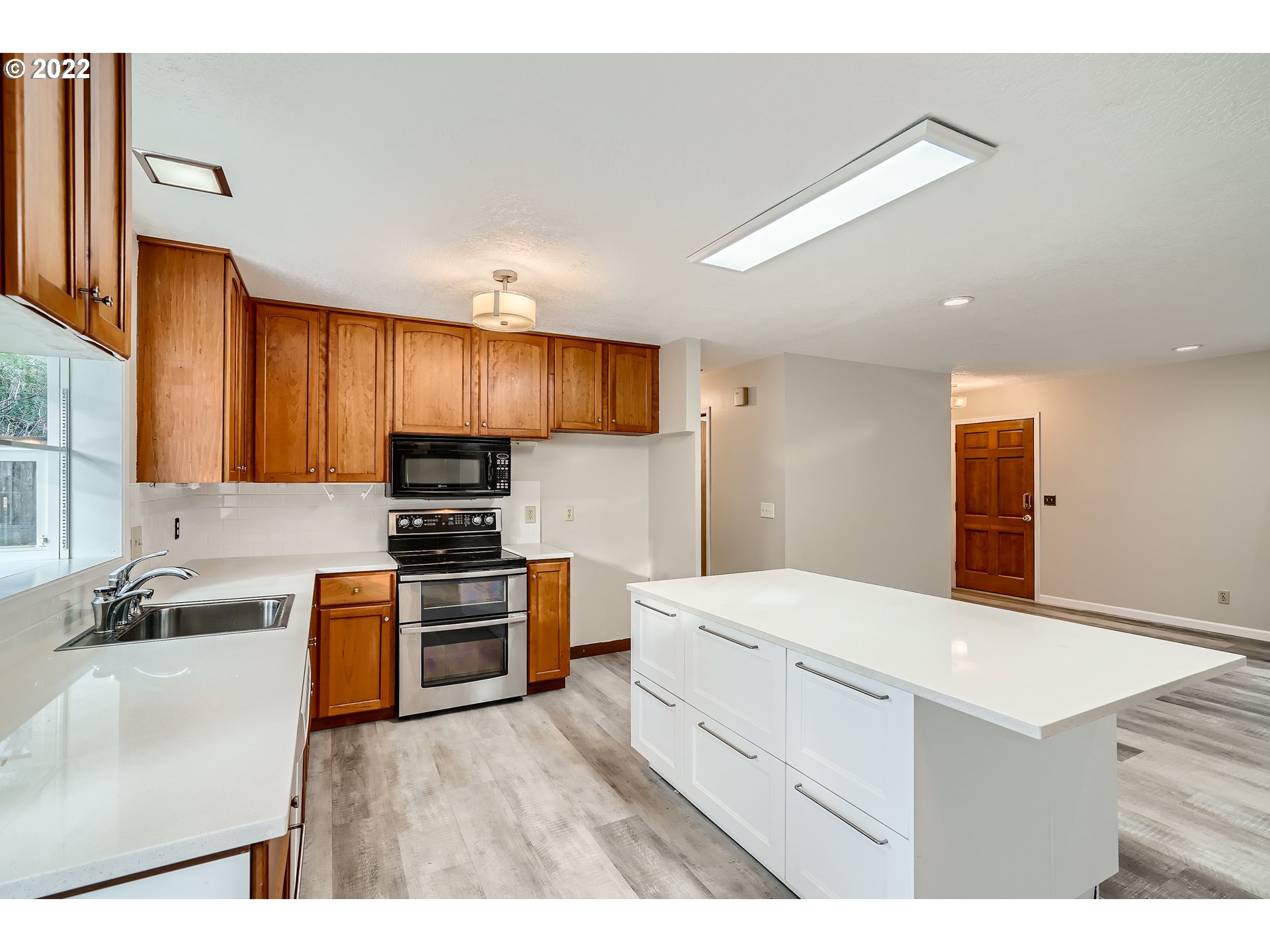 Bonnie Brae St, Beaverton, OR 97005 #1