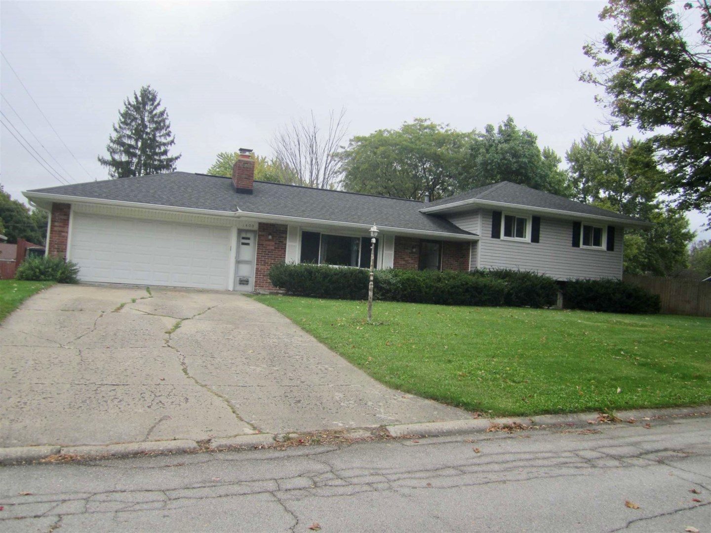 Maddox Dr, Muncie, IN 47304 #1