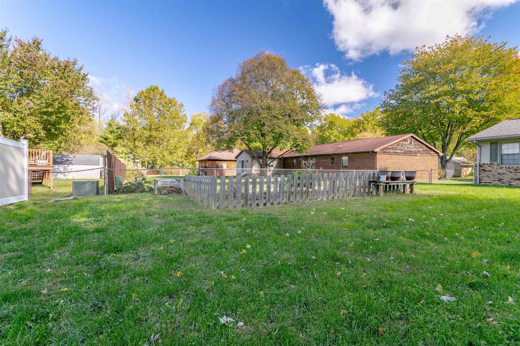 Jeffries Ln, Newburgh, IN 47630 #1
