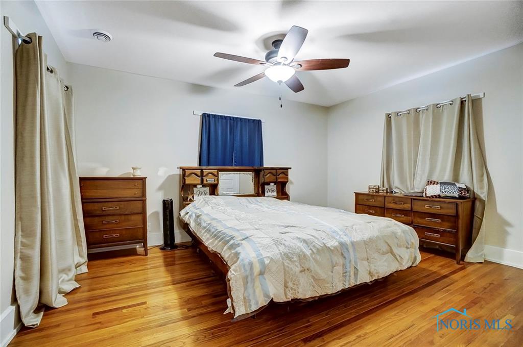 Putnam St, Findlay, OH 45840 #1