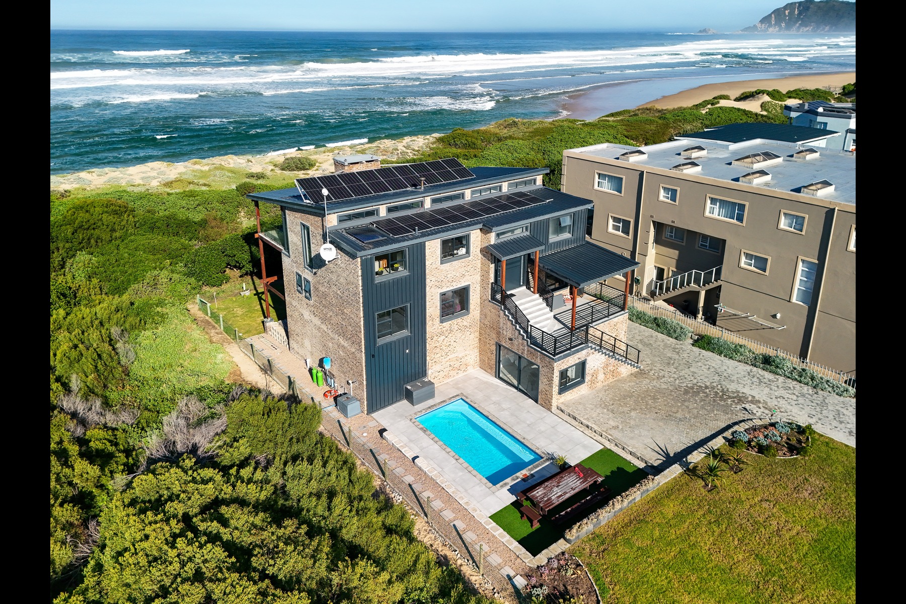 Gorgeous beachfront home.