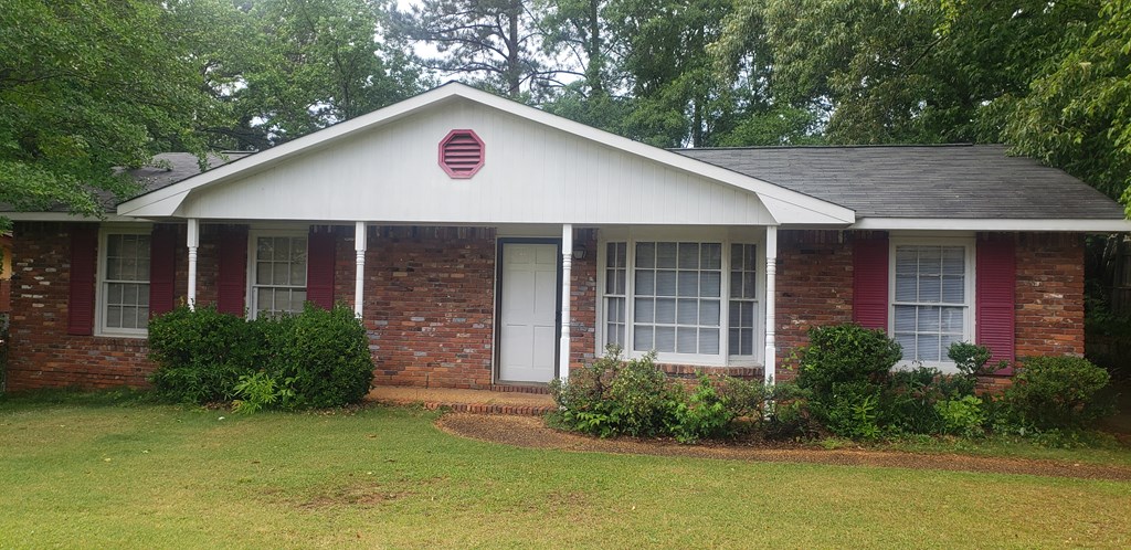 Crockett Dr, Columbus, GA 31904