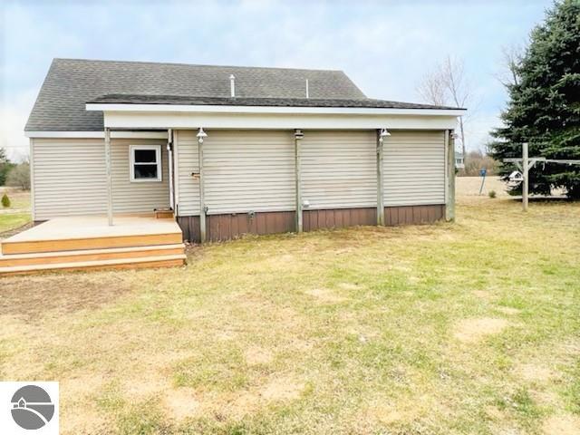 Hoadley Rd, Benzonia, MI 49616