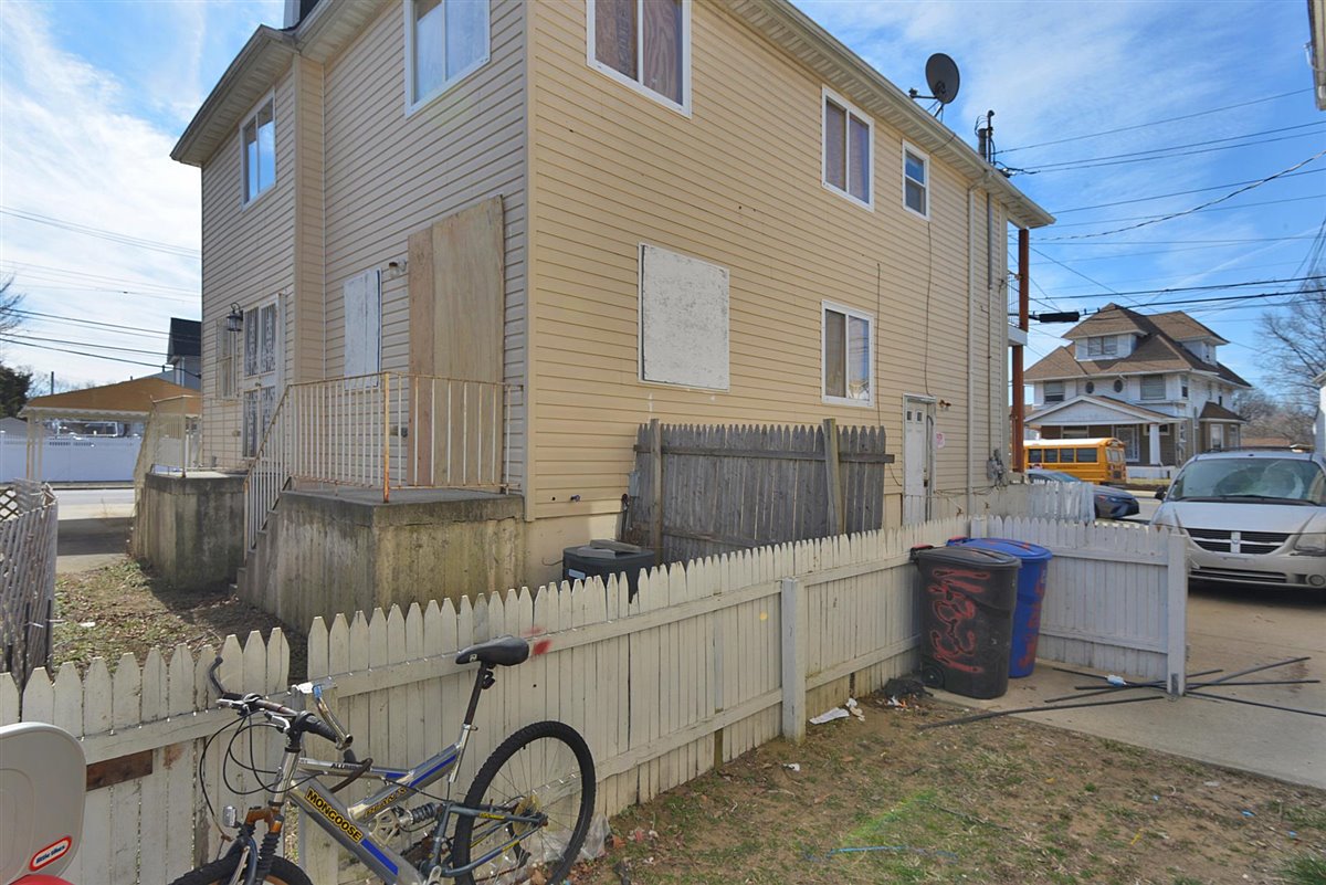 Farmers Blvd, Jamaica, NY 11434 #1