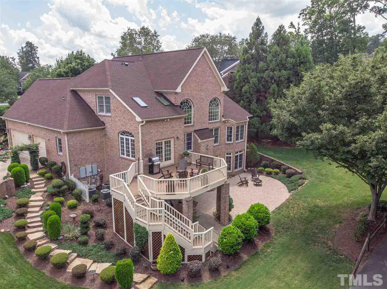 Suntree Ct, Raleigh, NC 27617