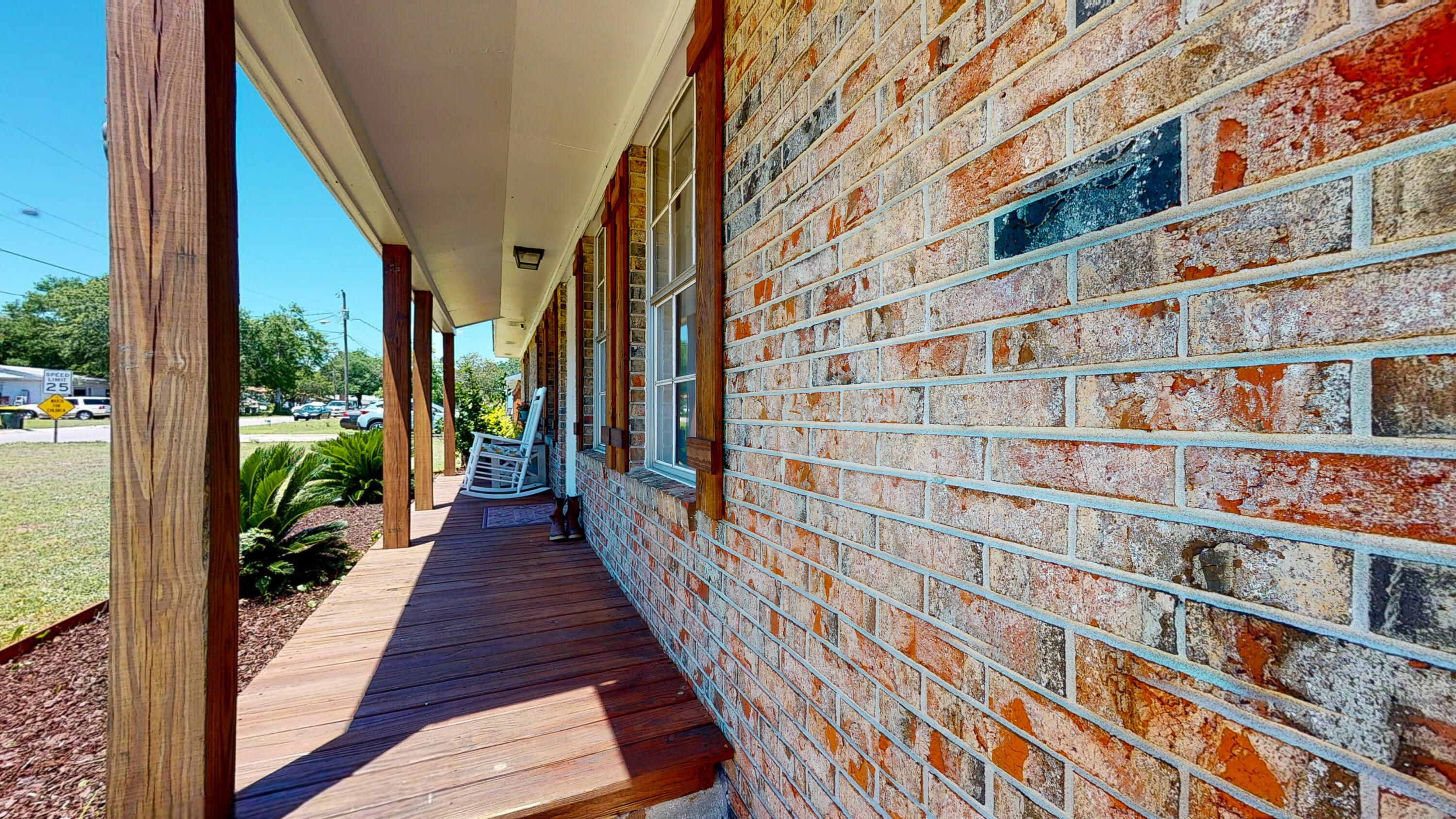 Rainbow Dr, Fort Walton Beach, FL 32548