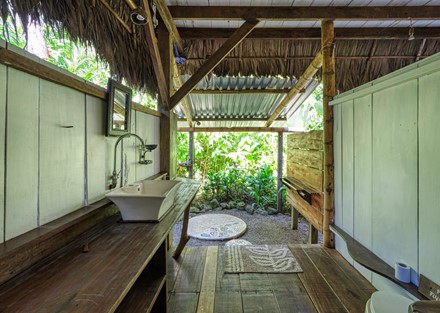 Beachfront Eco Lodge and Retreat in Cabo Matapalo, Osa Peninsula