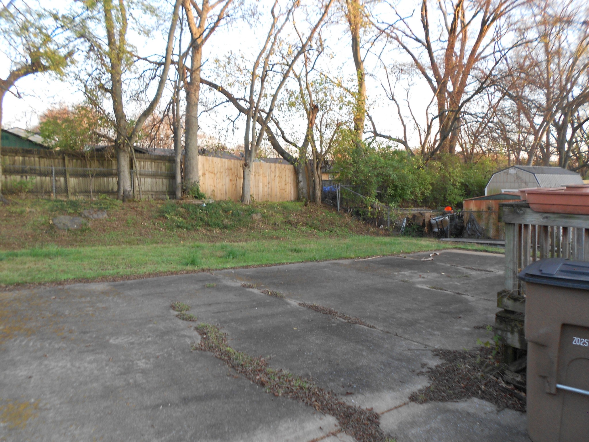 Mexico Dr, Nashville, TN 37218