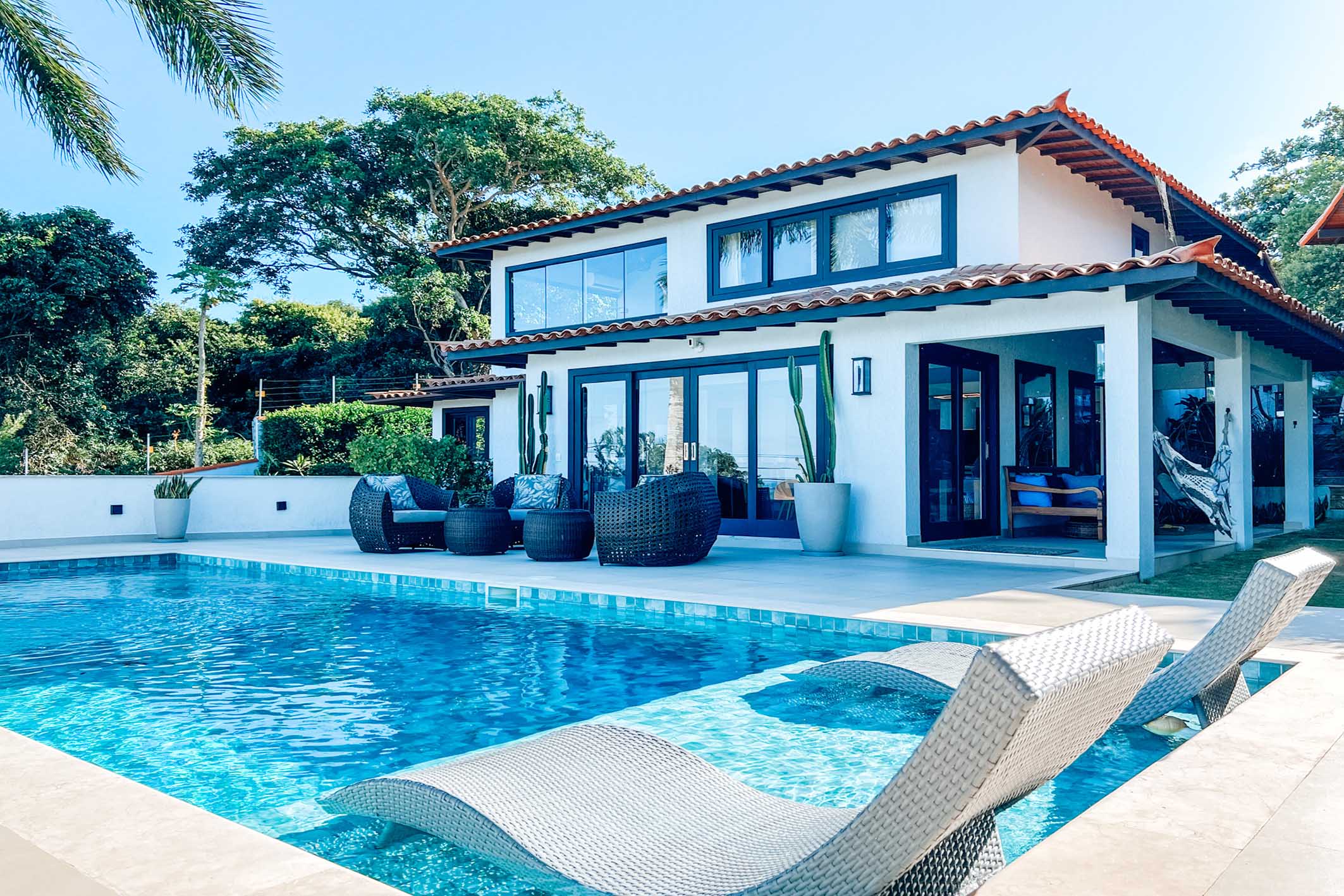 House in a prime location on the Armação dos Búzios peninsula