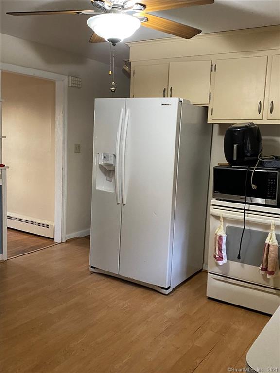 Kiely Ln, Ansonia, CT 06401