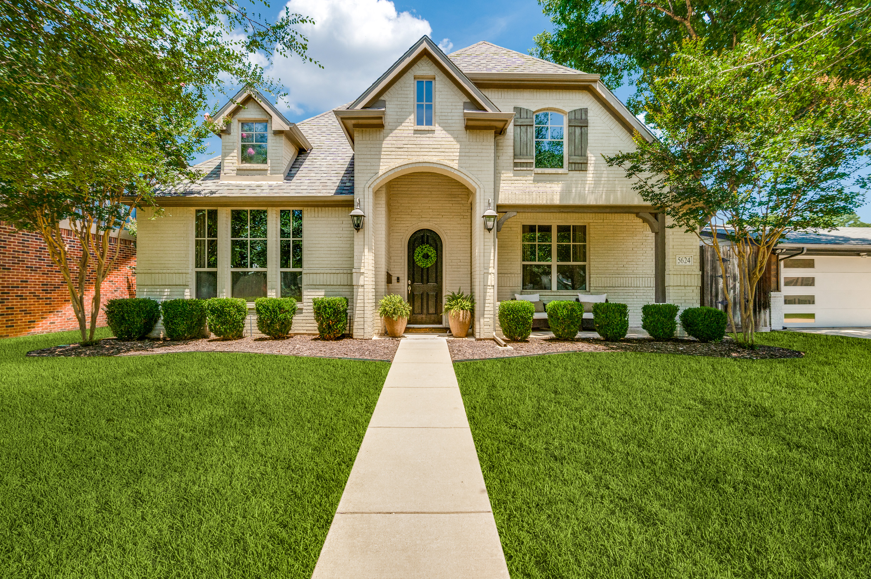 Westside Fort Worth gem with dreamy designer finishes.