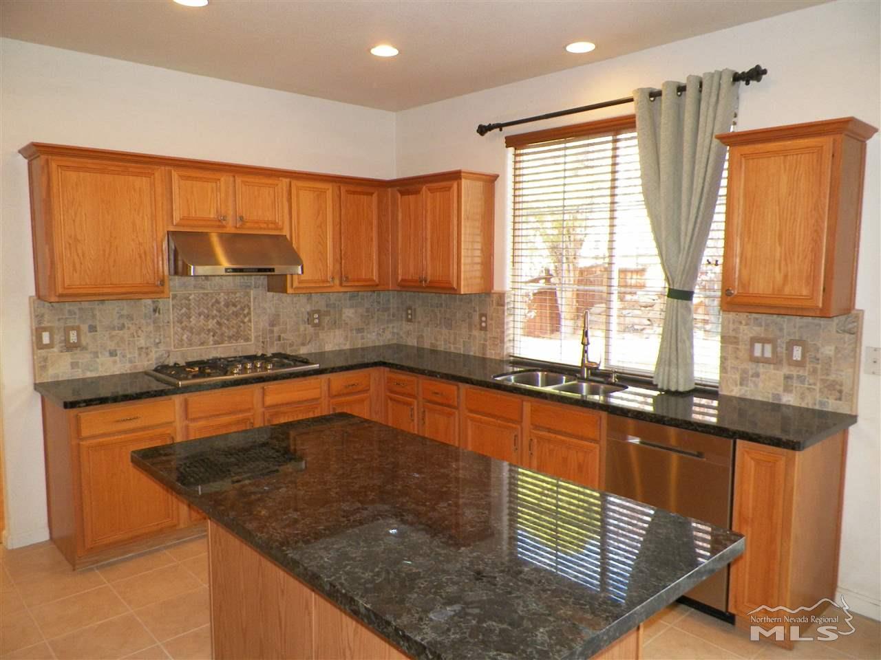 Runnymede Dr, Sparks, NV 89436
