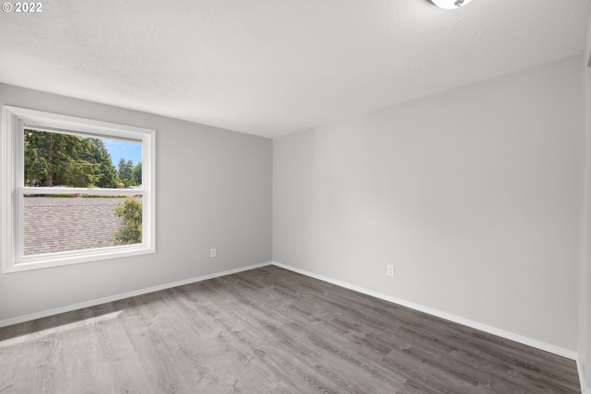 Mohawk St, Tualatin, OR 97062 #1