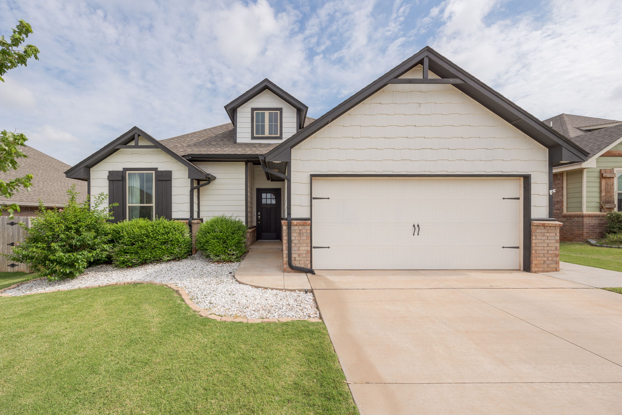 8325 Northwest 160th Street, Edmond, OK 73013