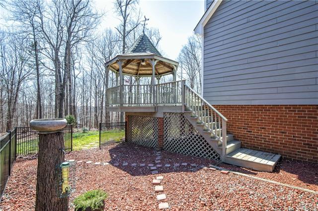 Leafield Dr, Midlothian, VA 23113 #1