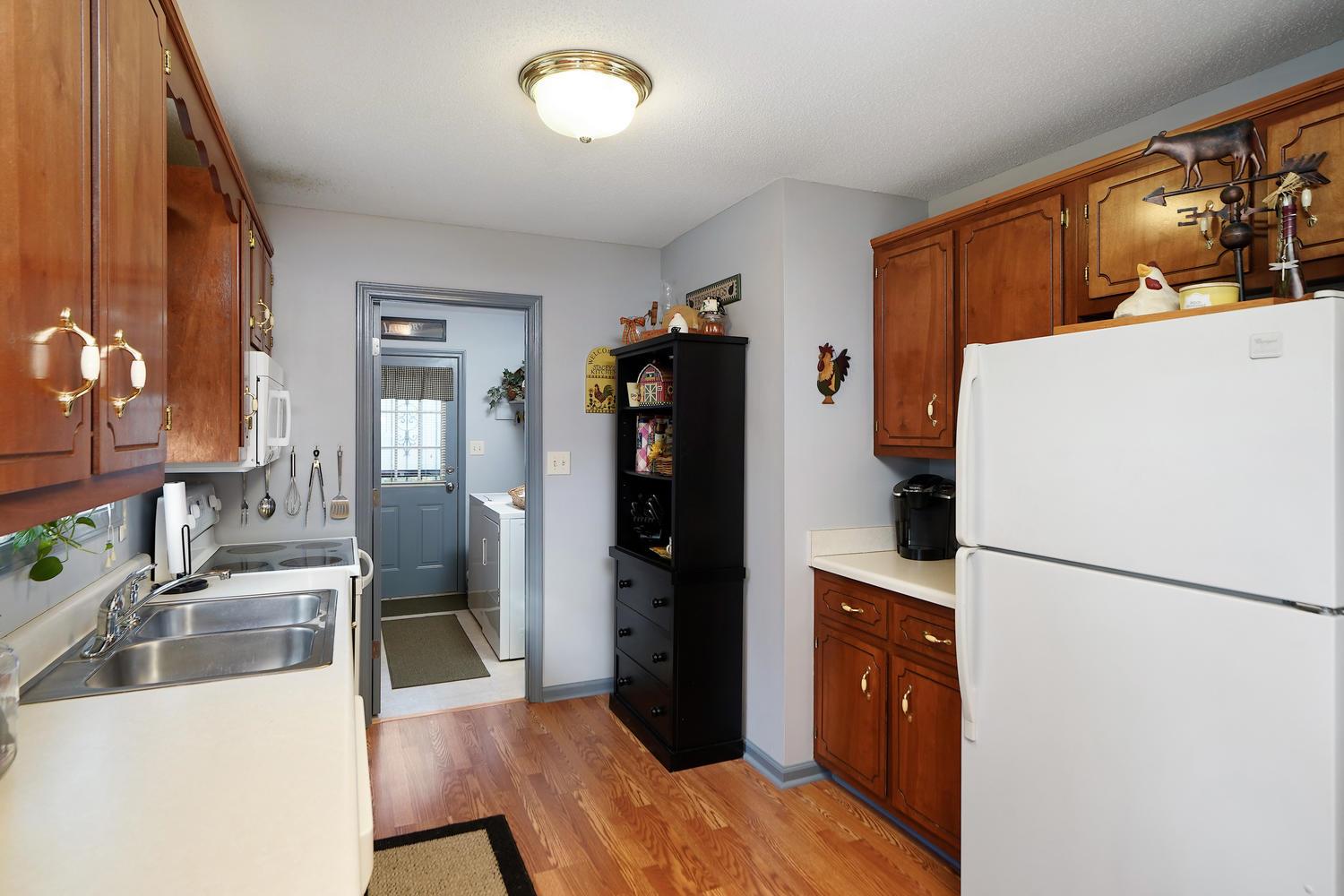 Nat Hoosier Ln, Clarksville, TN 37040