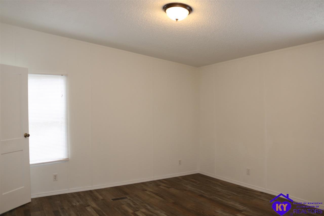 Hornback Ln, Sonora, KY 42776