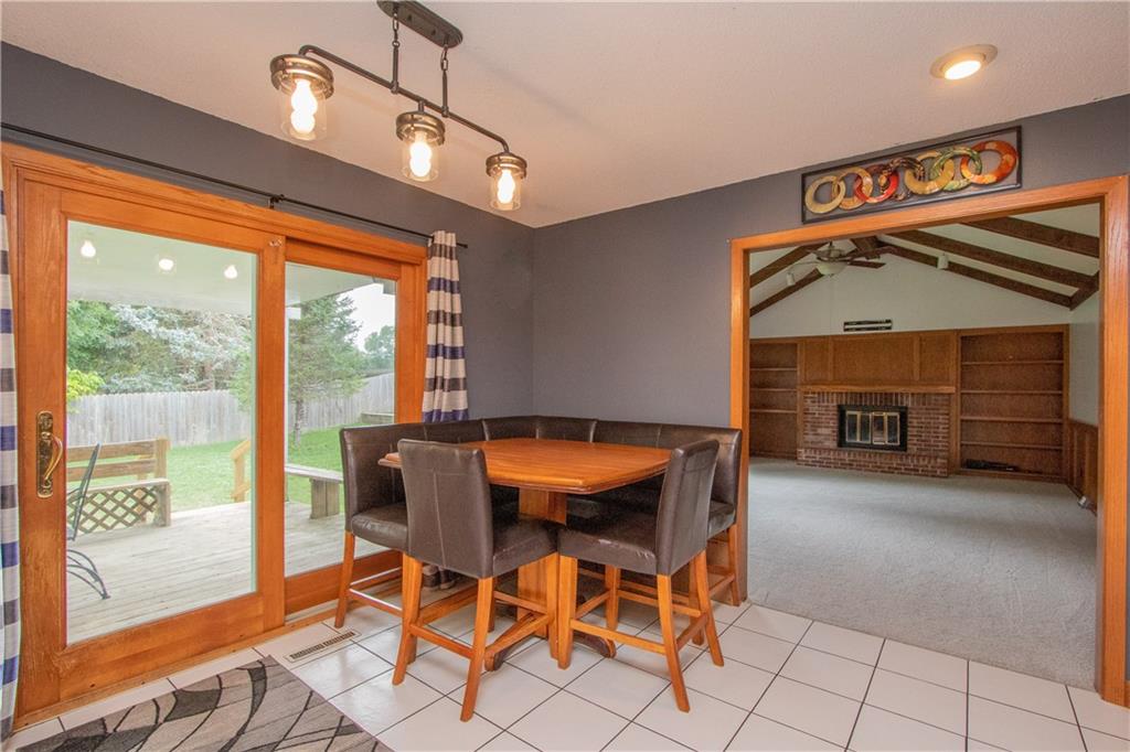 39th St, West Des Moines, IA 50265