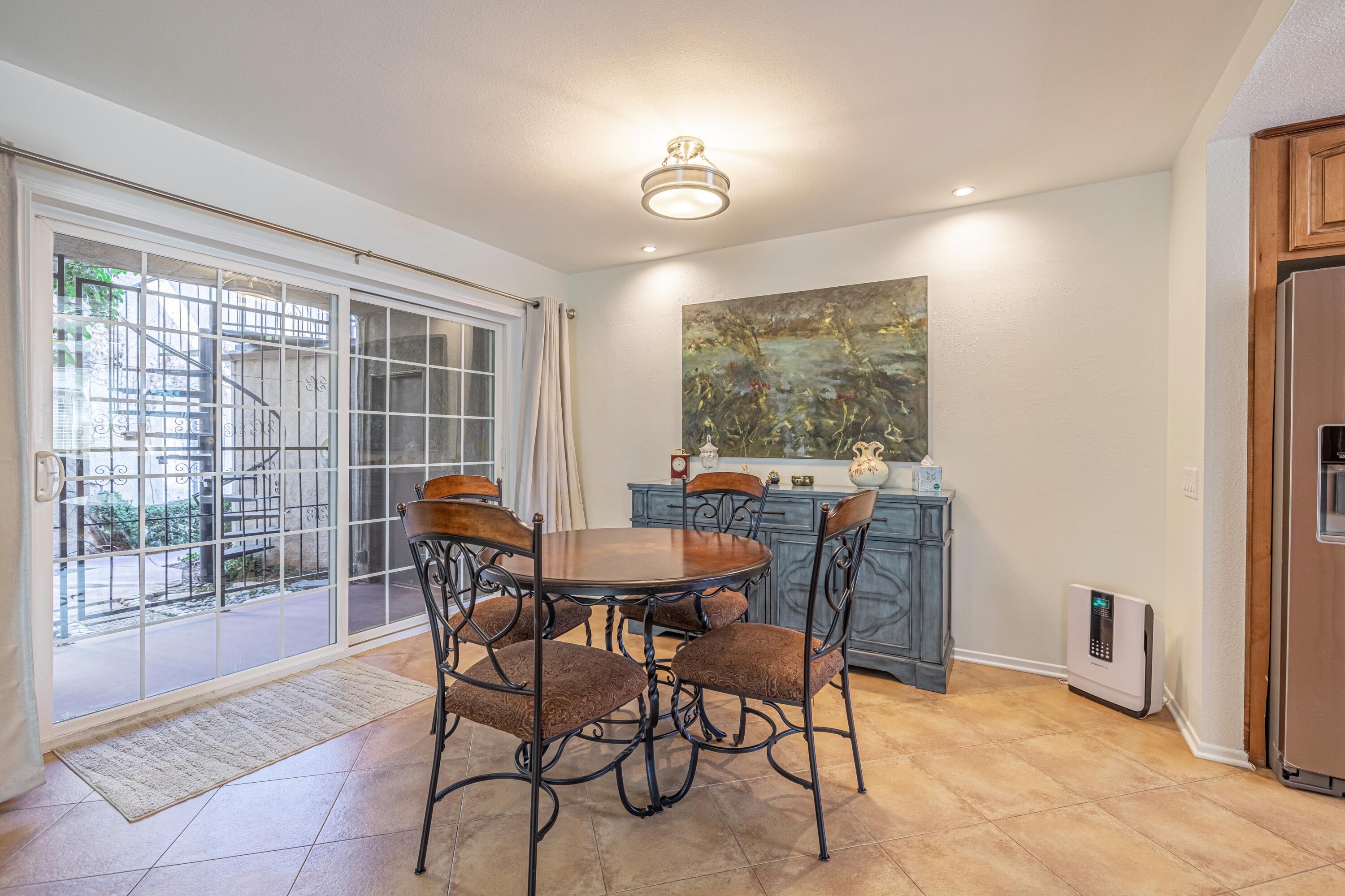 Beechdale Dr, Palmdale, CA 93551