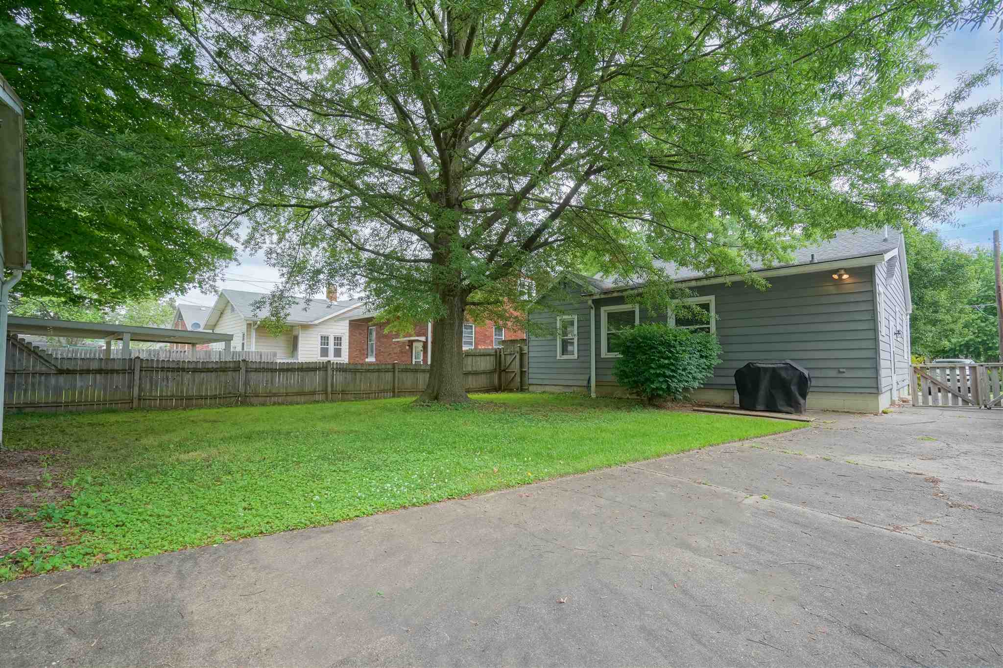 Bennighof Ave, Evansville, IN 47714 #1