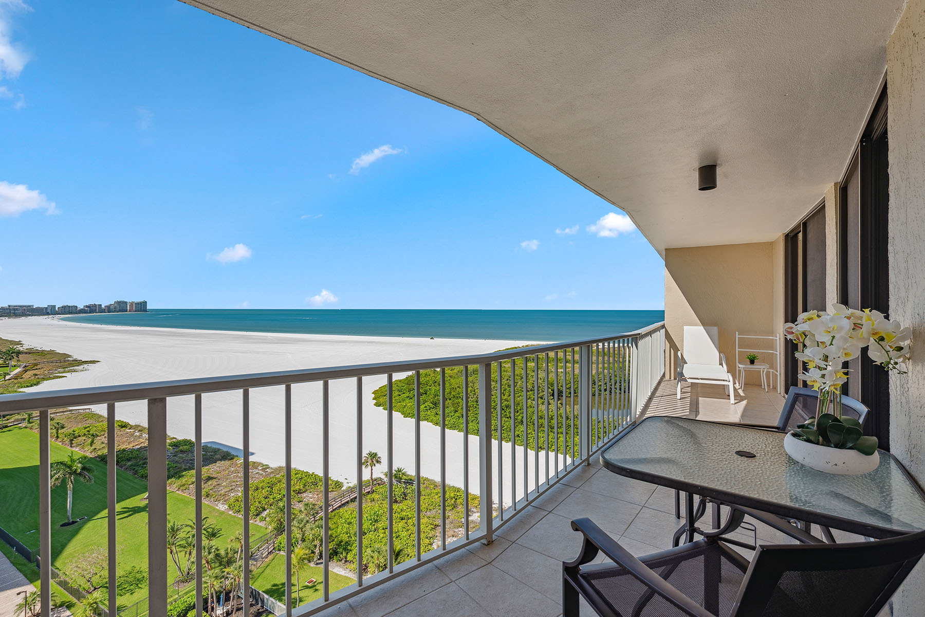 MARCO ISLAND - SOUTH SEAS CLUB CONDO