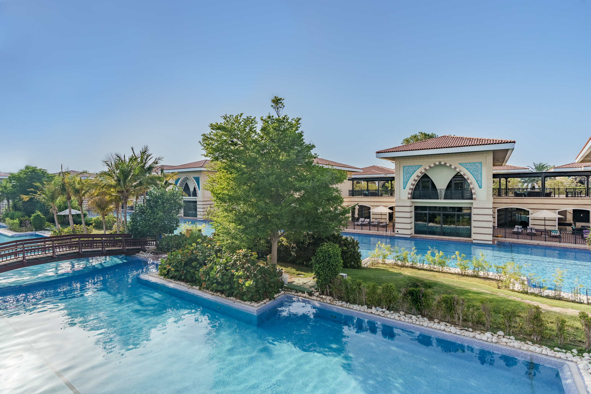 Gorgeous Lagoon Royal Villa in Incredible Palm Jumeirah Resort