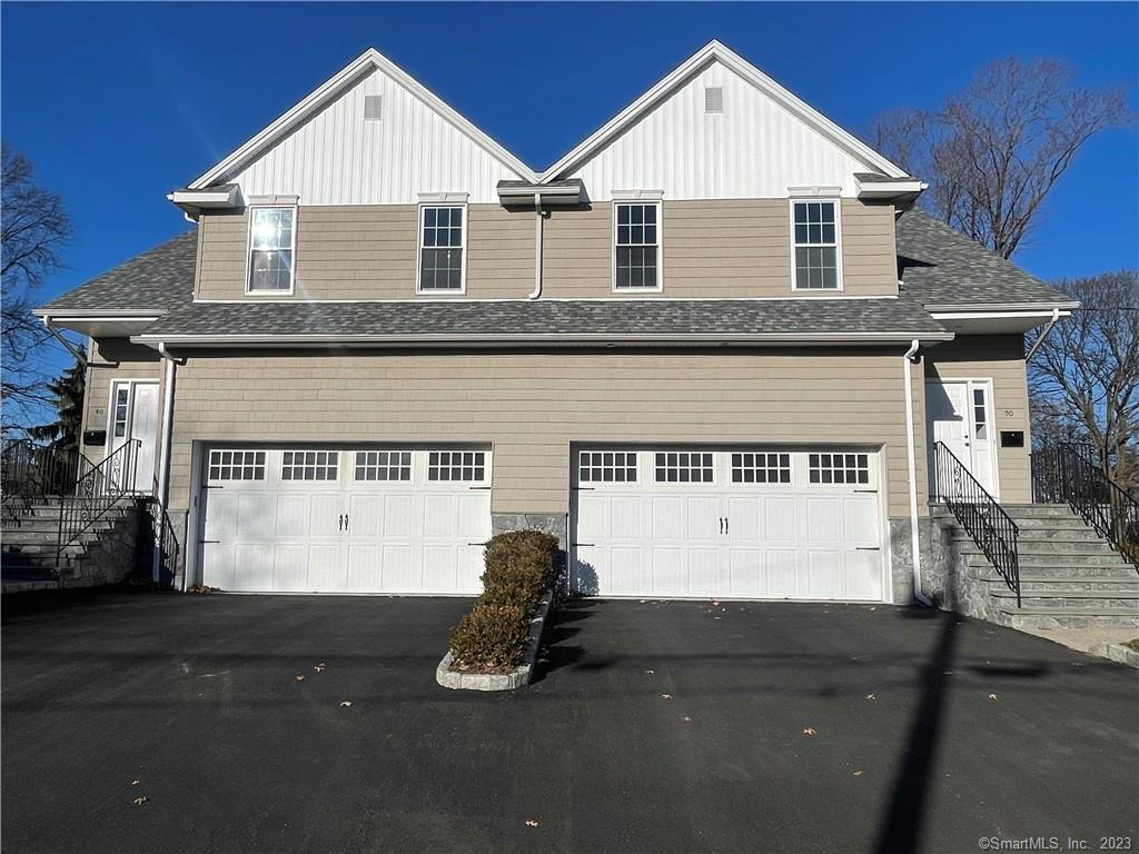 Corinthian Ave, Stratford, CT 06615