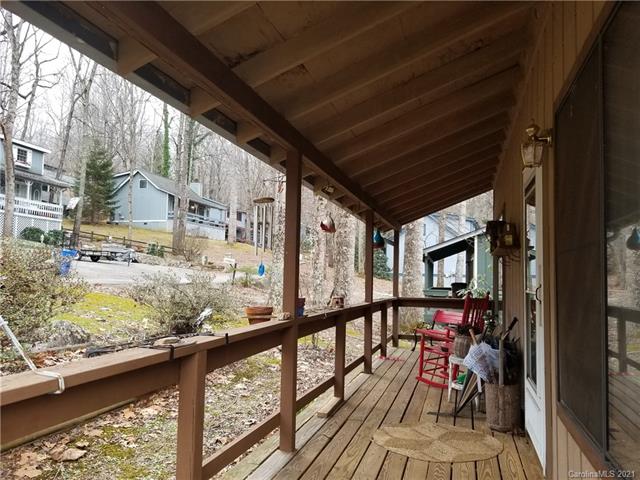 Lisa Ln, Maggie Valley, NC 28751 #1