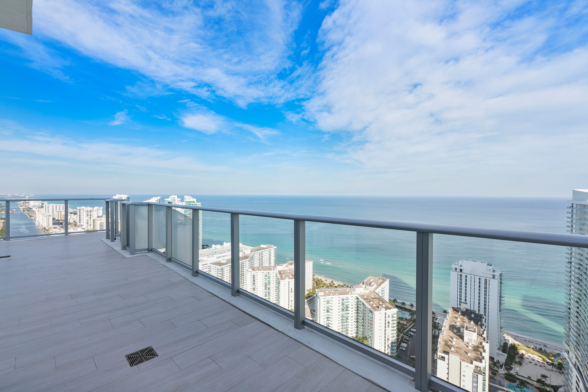 4010 S Ocean Dr, #T4301//ROOFTOP PENTHOUSE, Hollywood, FL