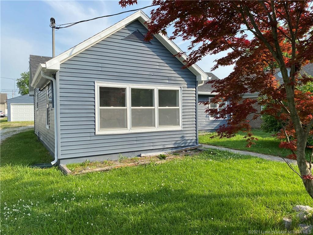 Popp Ave, Sellersburg, IN 47172 #1