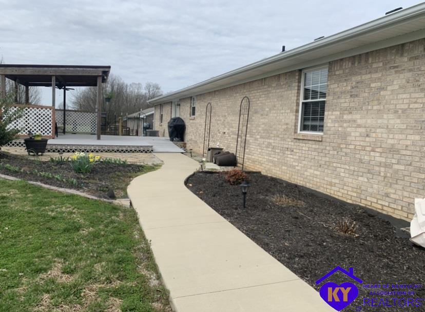 Hickory Ln, Munfordville, KY 42765 #1