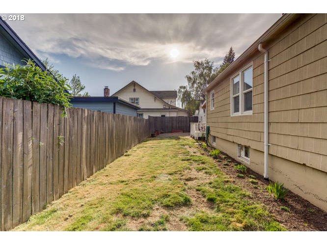 Grant St, Vancouver, WA 98660 #1