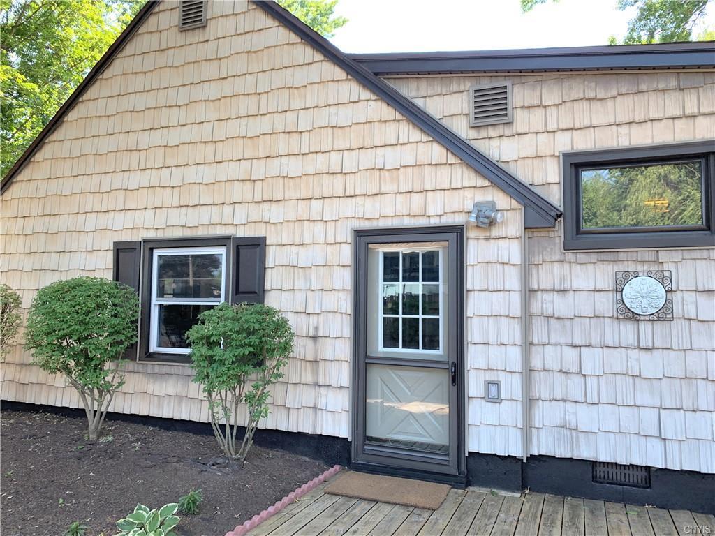 Augusta Dr, Syracuse, NY 13212 #1