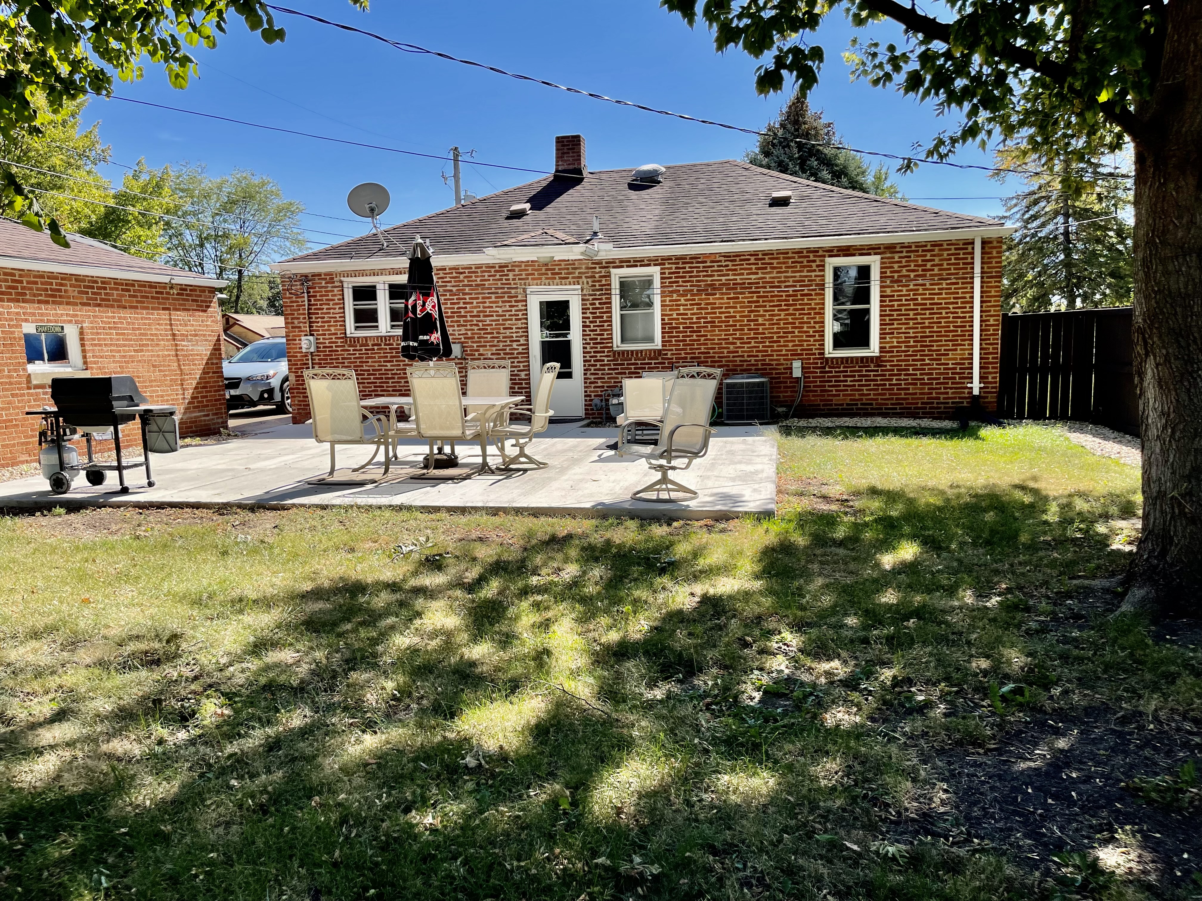 15th St, Peru, IL 61354