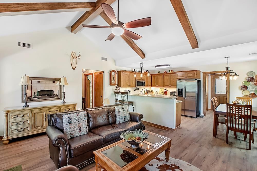 Century 21 Fredericksburg, TX