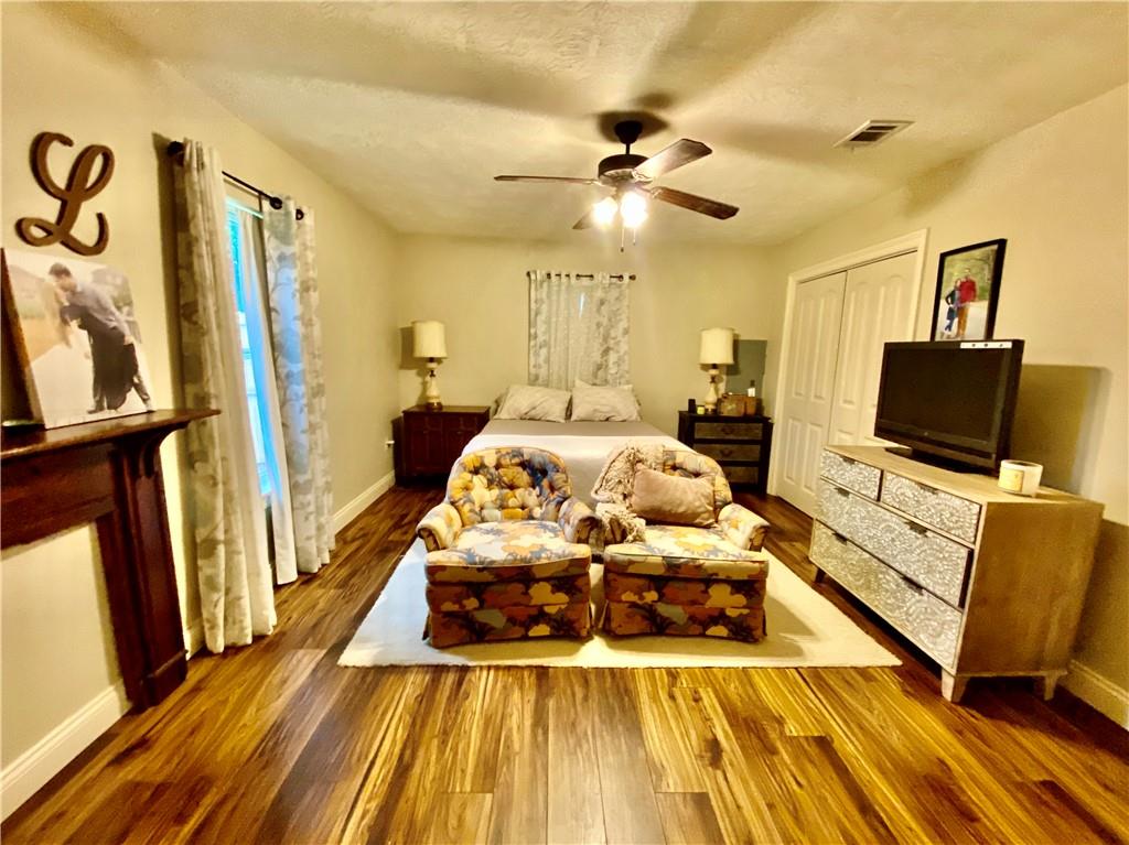 Henning Dr, Sulphur, LA 70663 #1