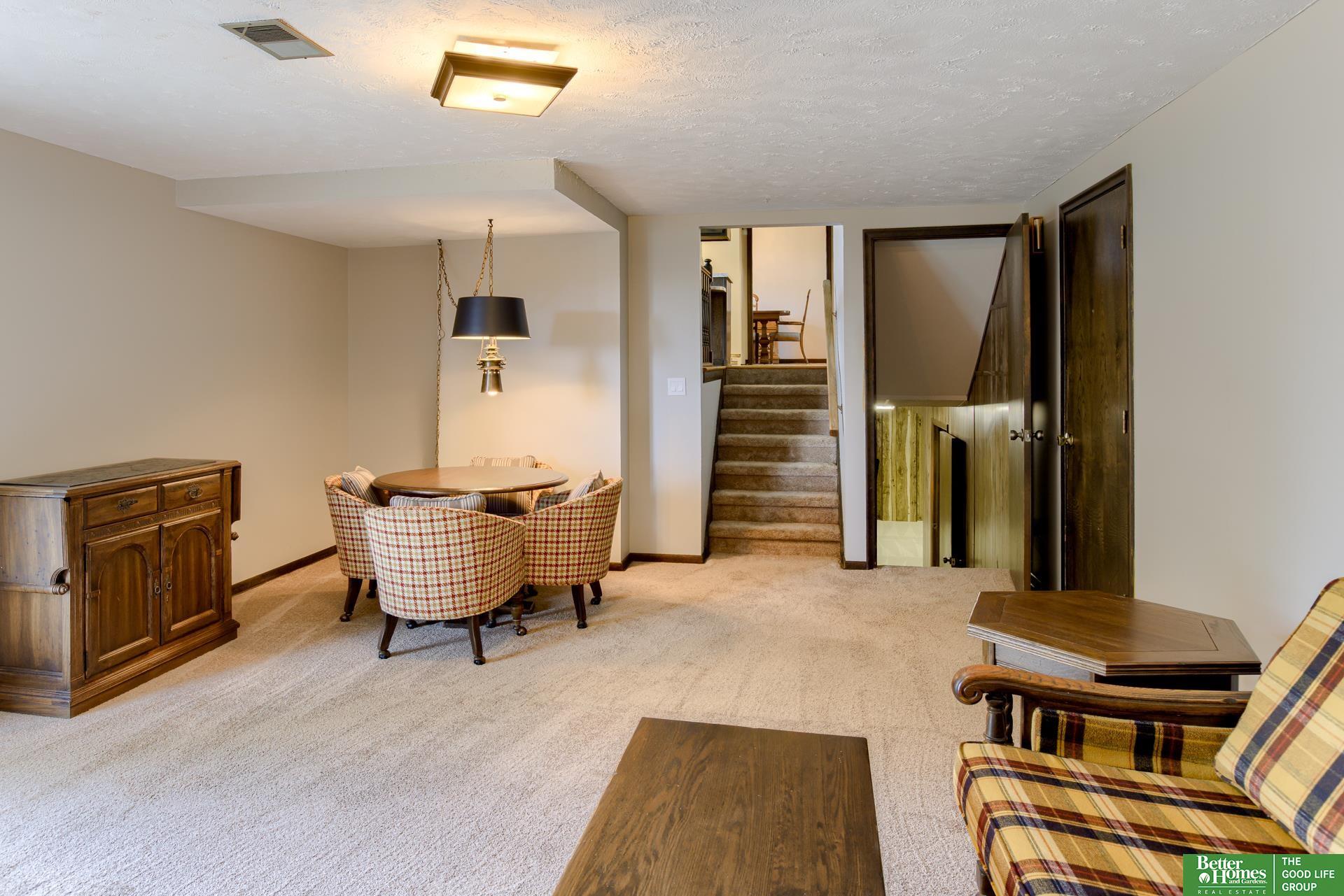 133rd St, Omaha, NE 68144 #1