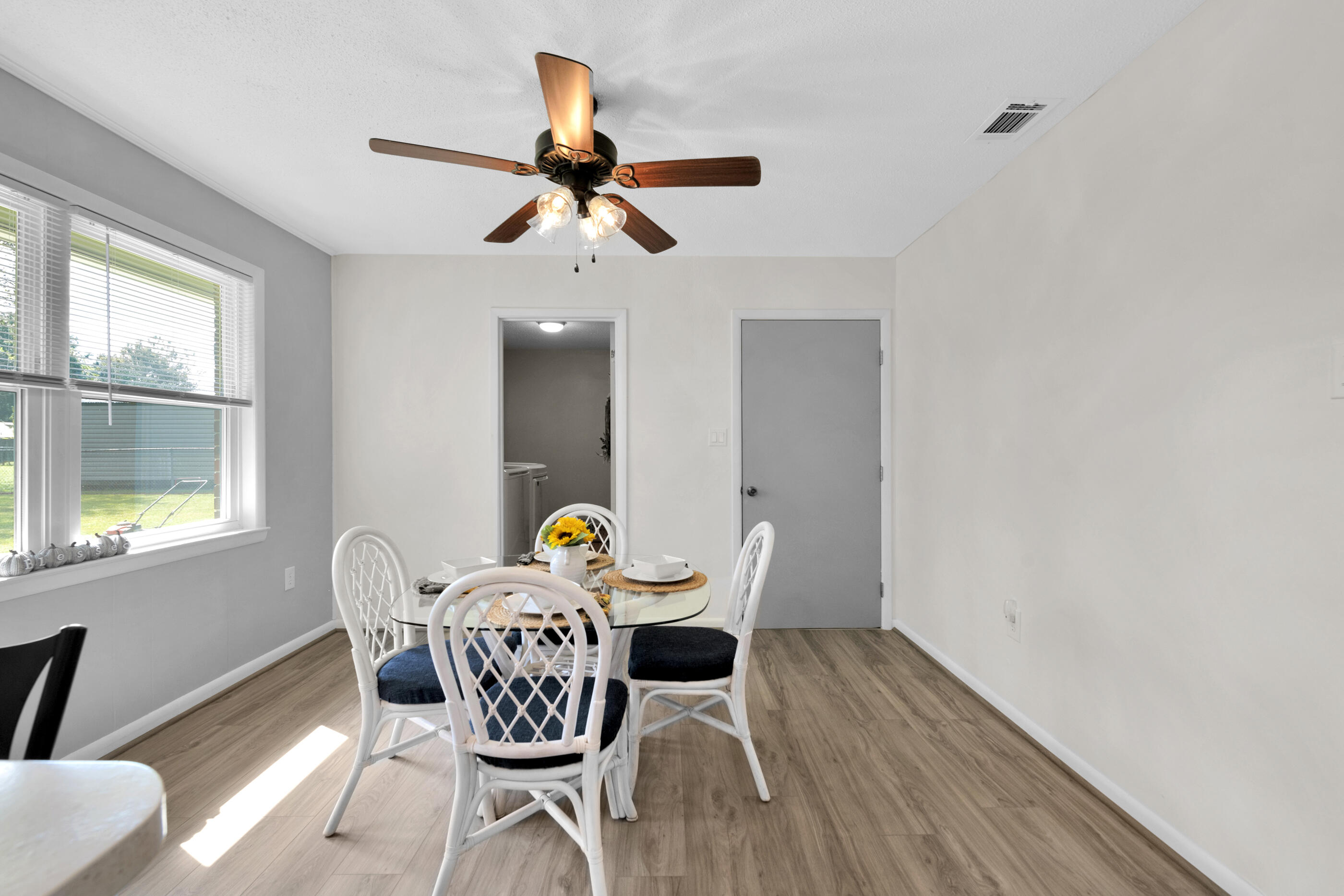 Hillwood Dr, Crestview, FL 32539