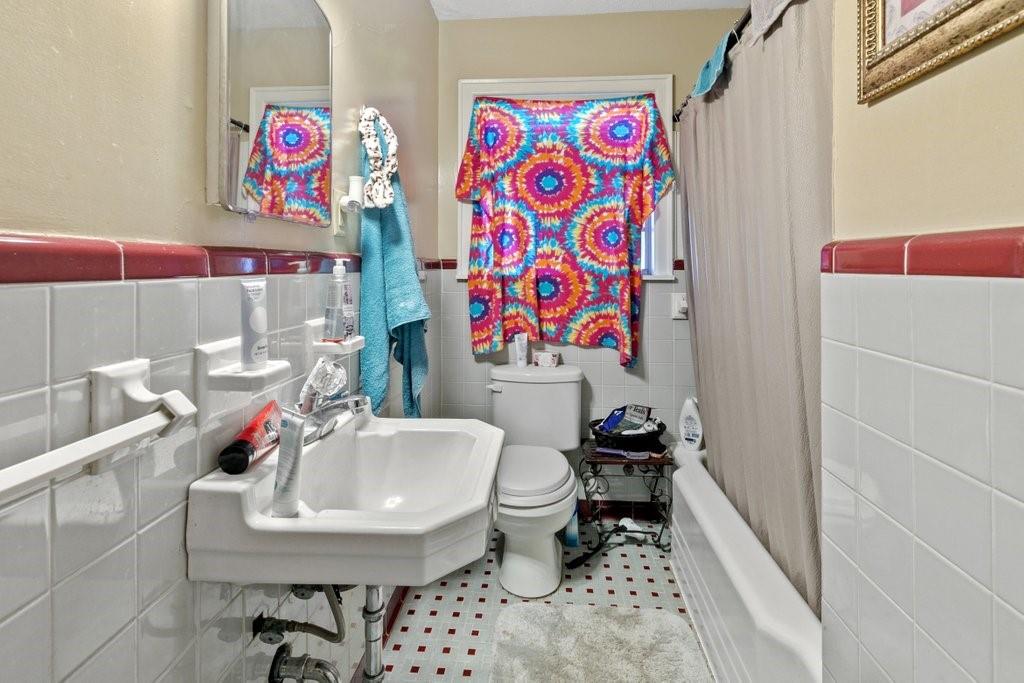Jefferson Dr, Lake Charles, LA 70605