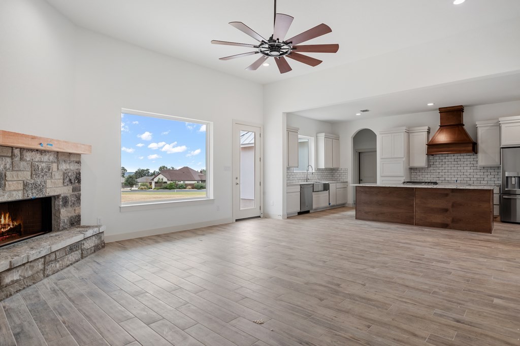 Century 21 Fredericksburg, TX