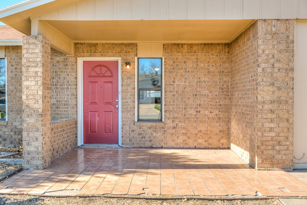 Erin St, San Angelo, TX 76903