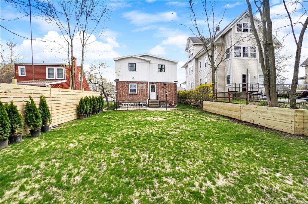 Englewood Ave, Bridgeport, CT 06606 #1