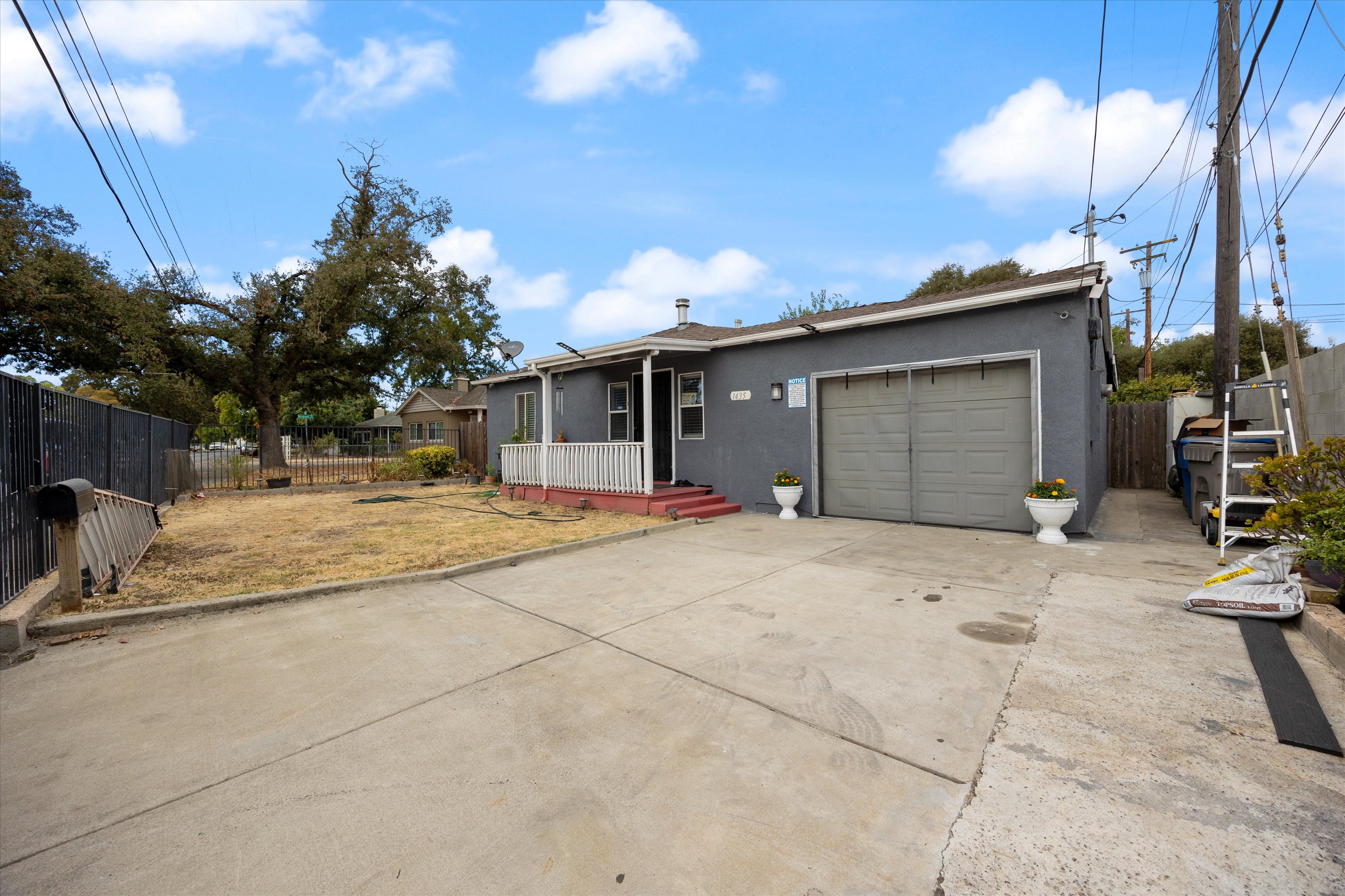 1435 Arcade Boulevard, Sacramento, CA 95815