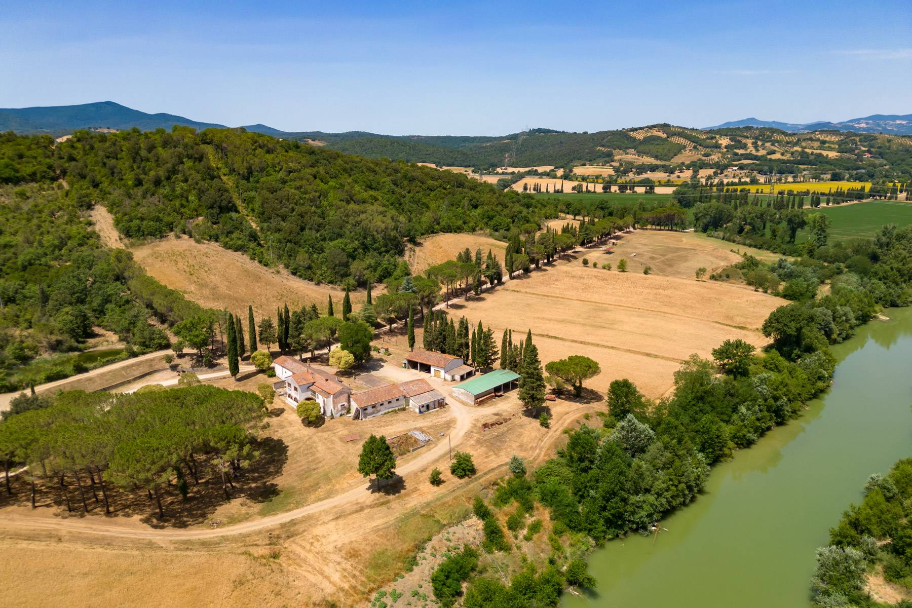 One-of-a-kind Hunting Reserve in Maremma