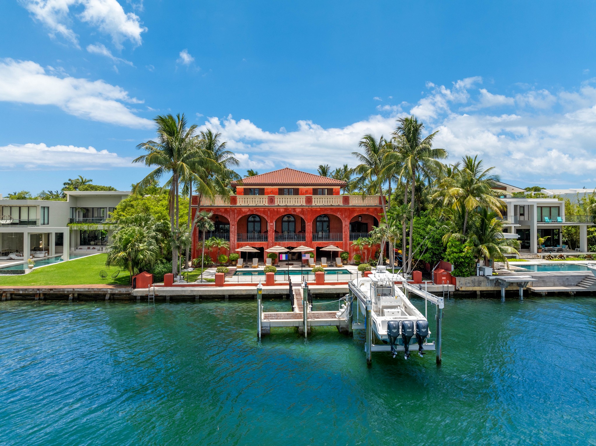 230 Harbor Drive, Key Biscayne, FL