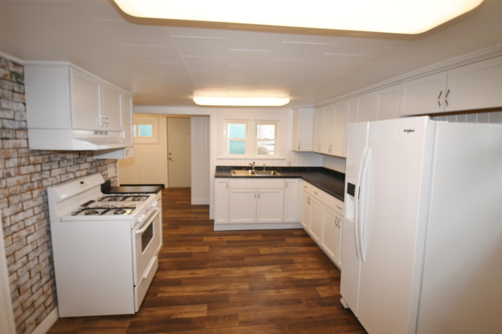 Poplar St, Lagrange, IN 46761 #1