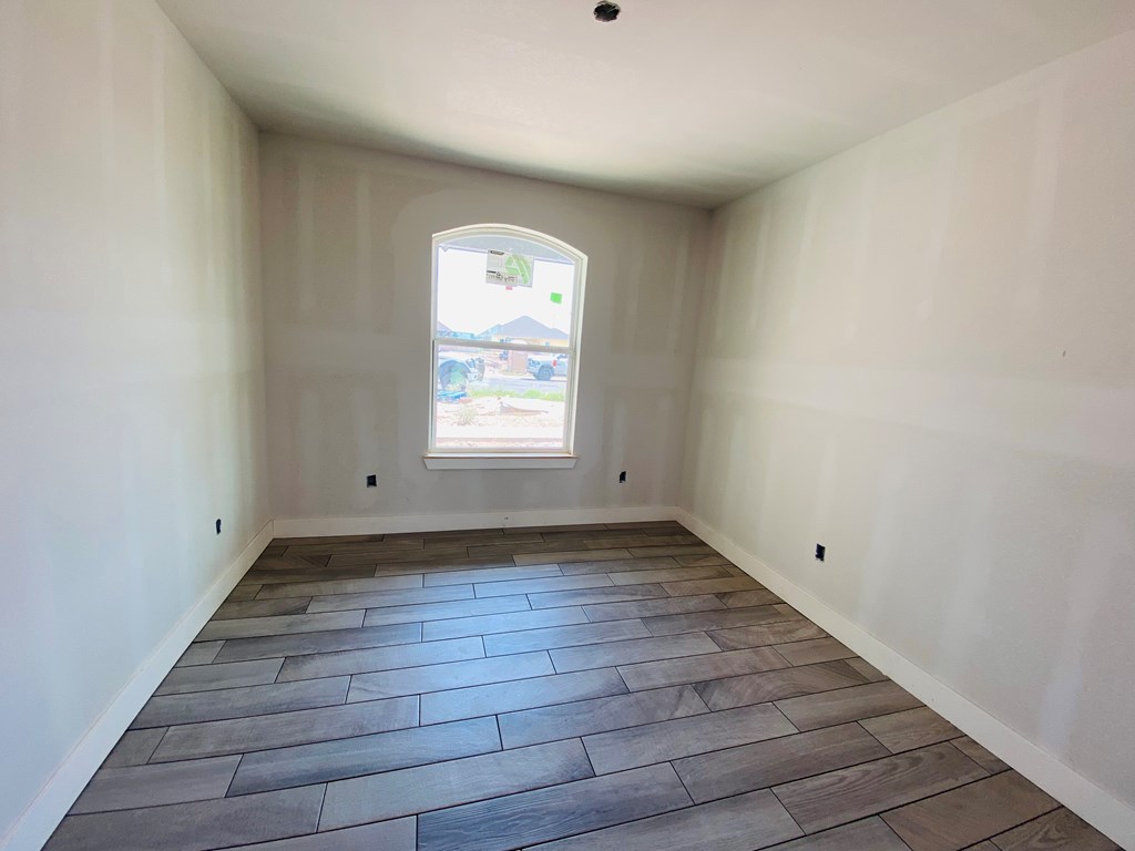 Caroline Ln, San Angelo, TX 76904