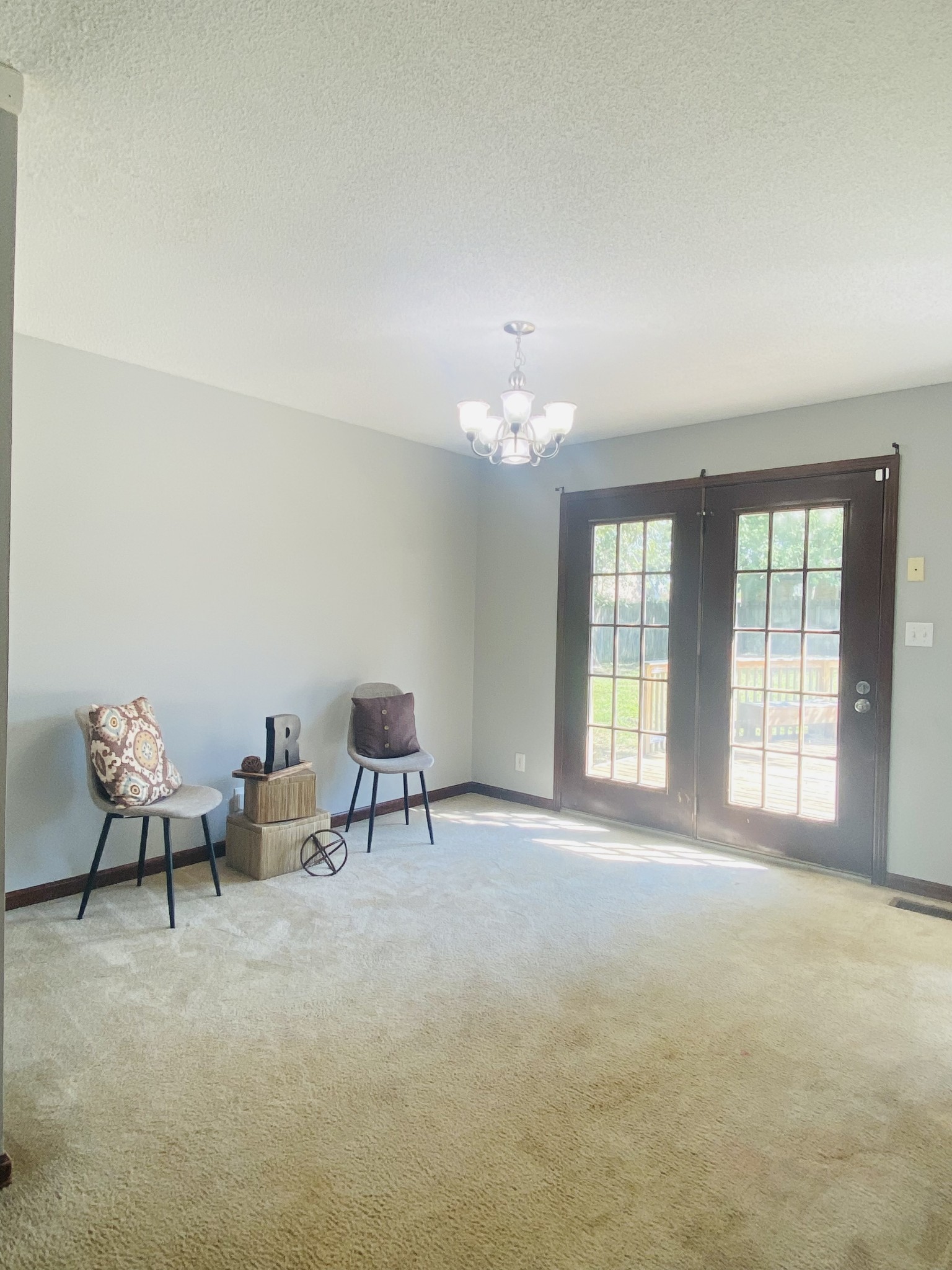 Rosebrook Dr, Clarksville, TN 37042