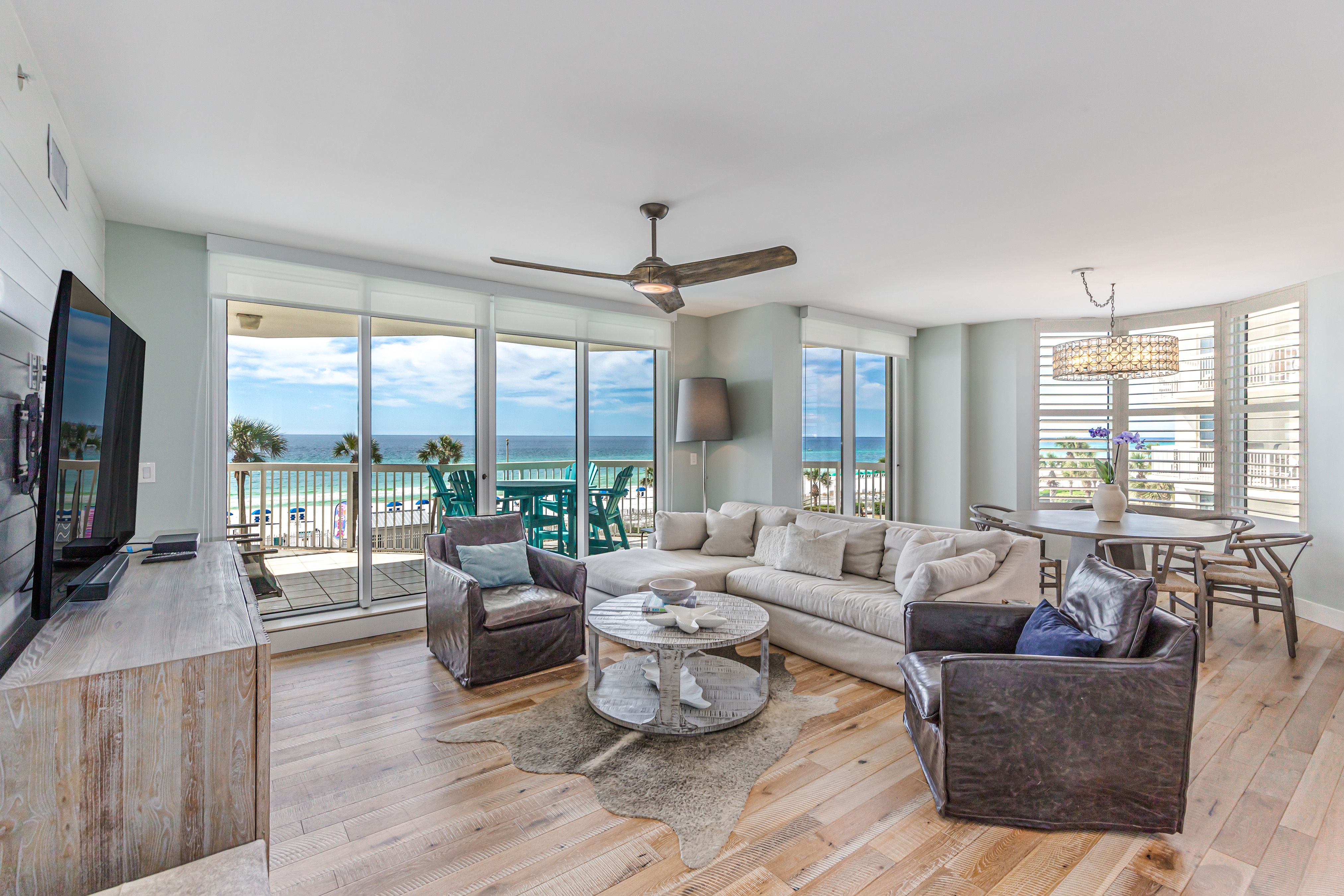 Remodeled Condo With Large Balcony And Stunning Gulf Views